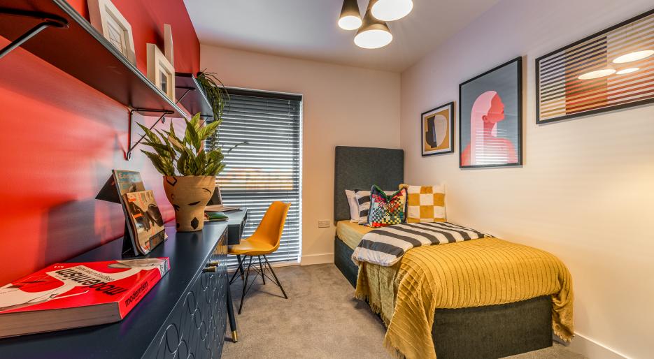 Plot A12 - Bedroom 2 - The Franklin Building