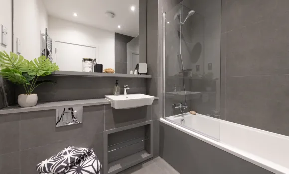 Marleigh Park, The Oak, Bathroom