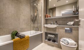 Plot 412 - Bathroom
