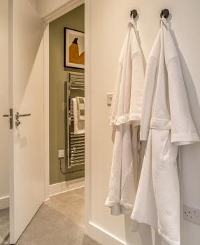 En suite Marleigh A08