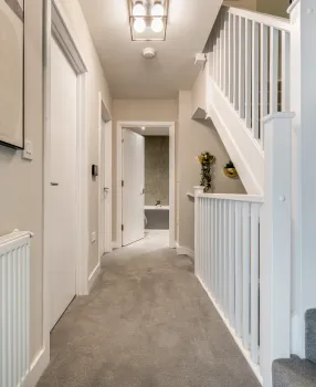 Marleigh Park, Number 412 Hallway